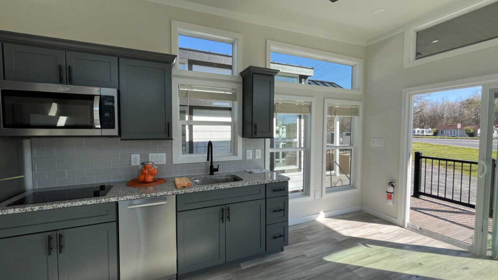 Great Outdoor Cottages Driftwood 300-K1