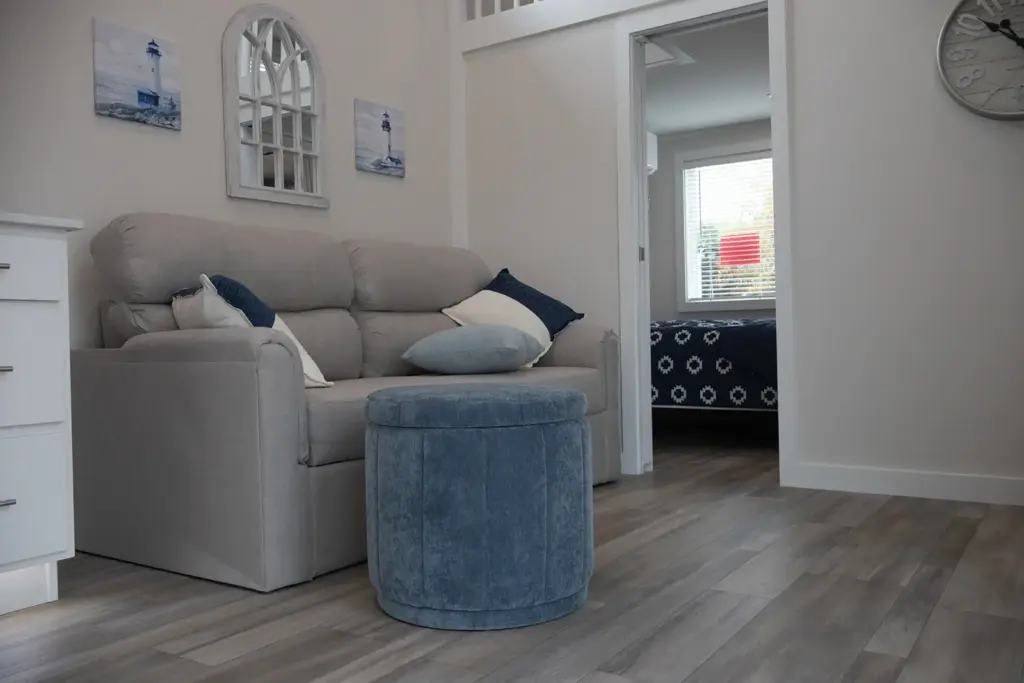 Great Outdoor Cottages Harbor 215-L-G3