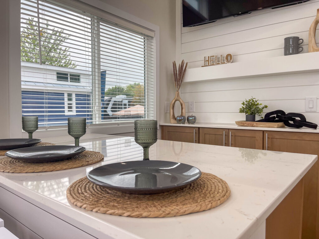 Great Outdoor Cottages Horizon 300-K1