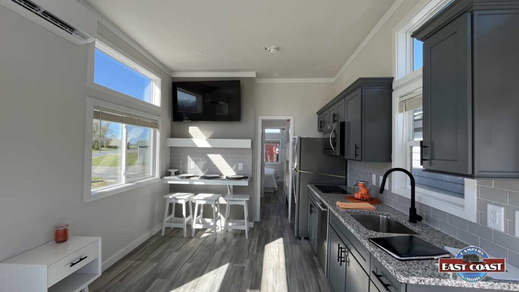 Great Outdoor Cottages Driftwood 300-K1